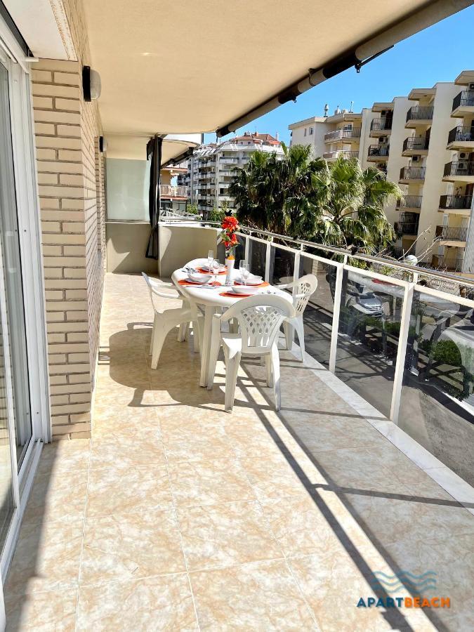 Apartbeach Nova Pineda Con Parking Y Clima La Pineda Exterior foto
